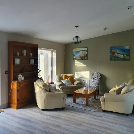 Glasson Glamping Farm *