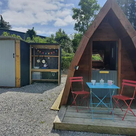 Çiftlik konaklama Glasson Glamping Farm Athlone