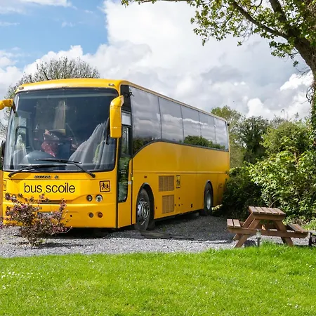 ファームステイ Glasson Glamping Farm アスローン