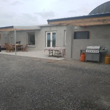 Farm stay Glasson Glamping Farm